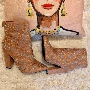 Blush Rhinestone pointy Ankle boobies